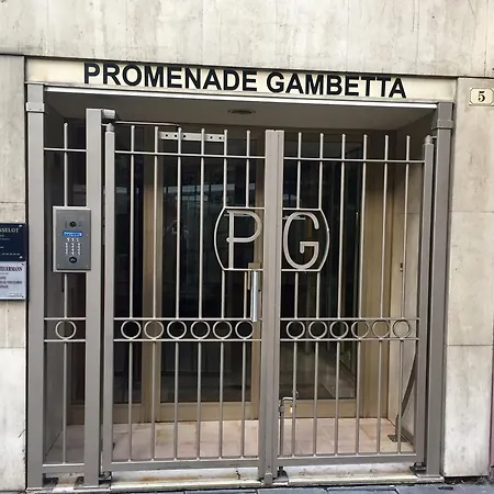 Gambetta アパート
