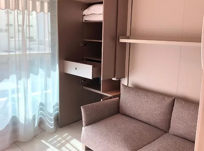 Studios Nice Gambetta Apartment