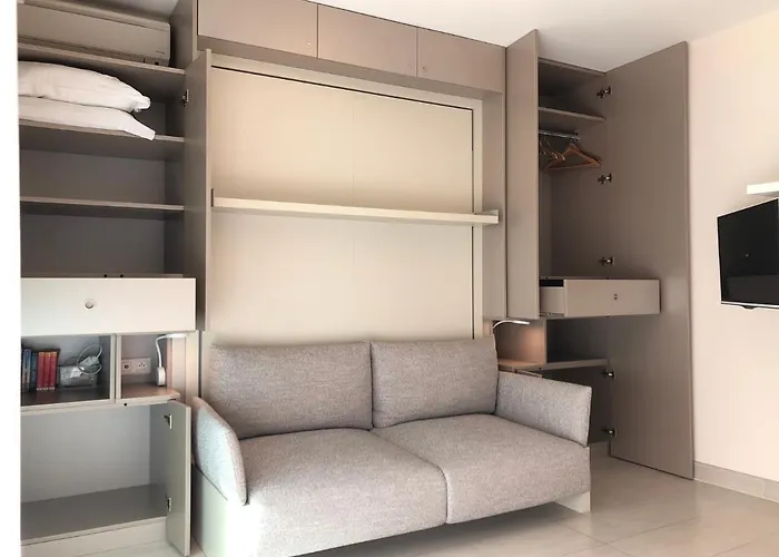 Apartment Studios Nice Gambetta *