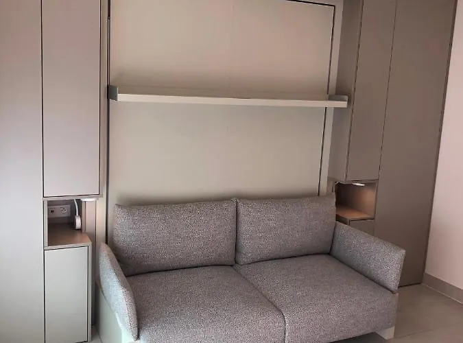 Apartment Studios Nice Gambetta Nice